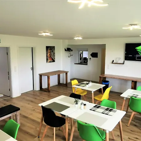 Speedys Гостевой дом 3*